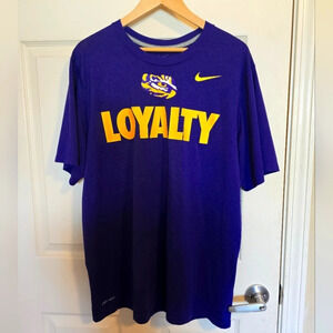NIKE Men’s LSU Loyalty Dri-FIT Graphic Shirt Purple Sz Lg